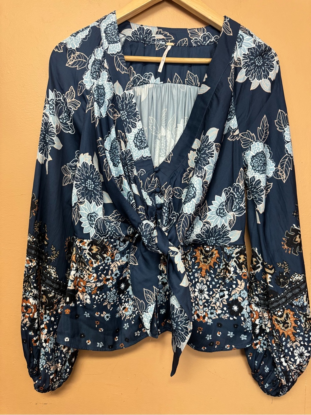 Free People Satin Floral Blouse Ballon Sleeve Smocked Top S Blue Boho Festival